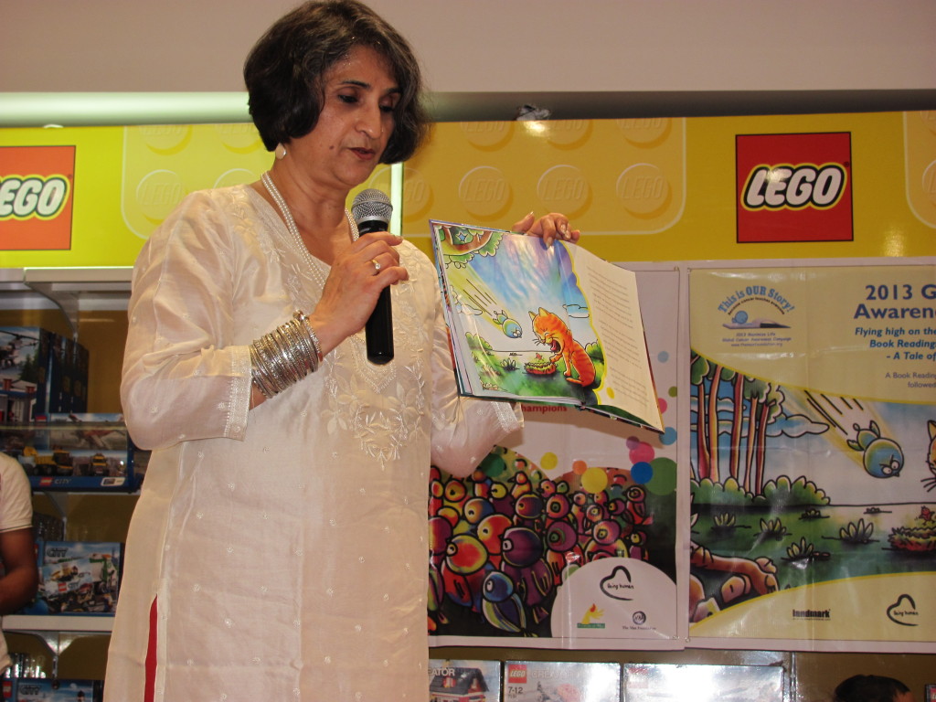 Viji Venkatesh enthralling her audience with her book 'Maximo and the Big C'